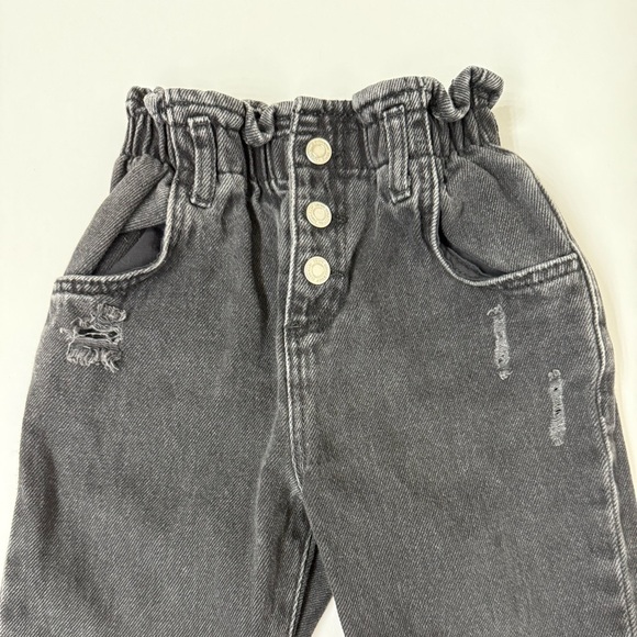 Zara high waisted, paper bag jeans - Picture 4 of 6